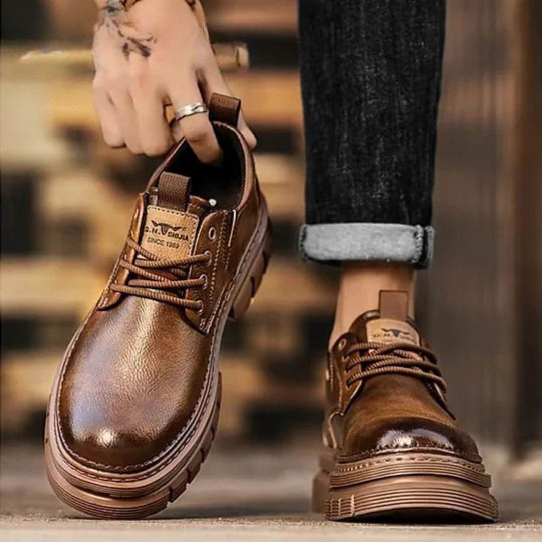SALVATORE Urban Trail – Chunky Leather Sneakers