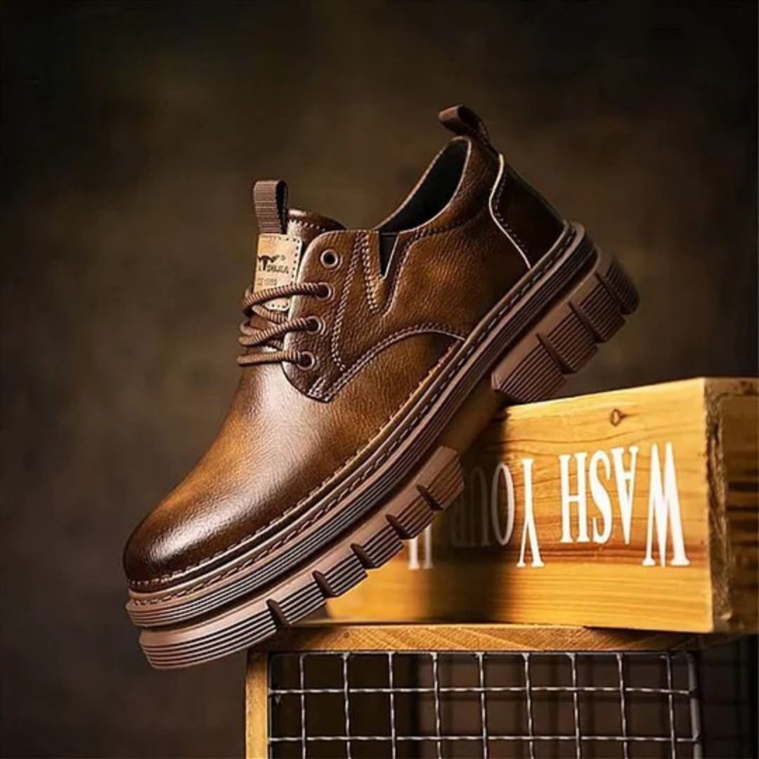 SALVATORE Urban Trail – Chunky Leather Sneakers